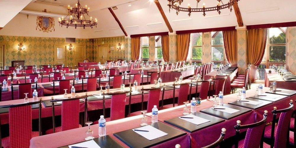 Hotel Le Manoir De Gressy Esterno foto