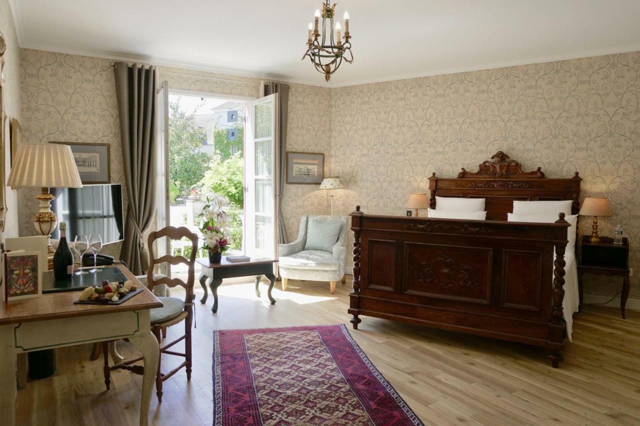 Hotel Le Manoir De Gressy Esterno foto