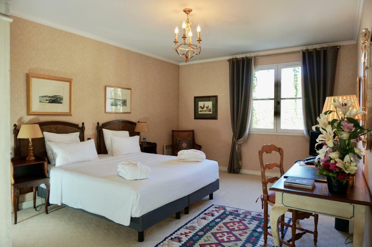 Hotel Le Manoir De Gressy Esterno foto