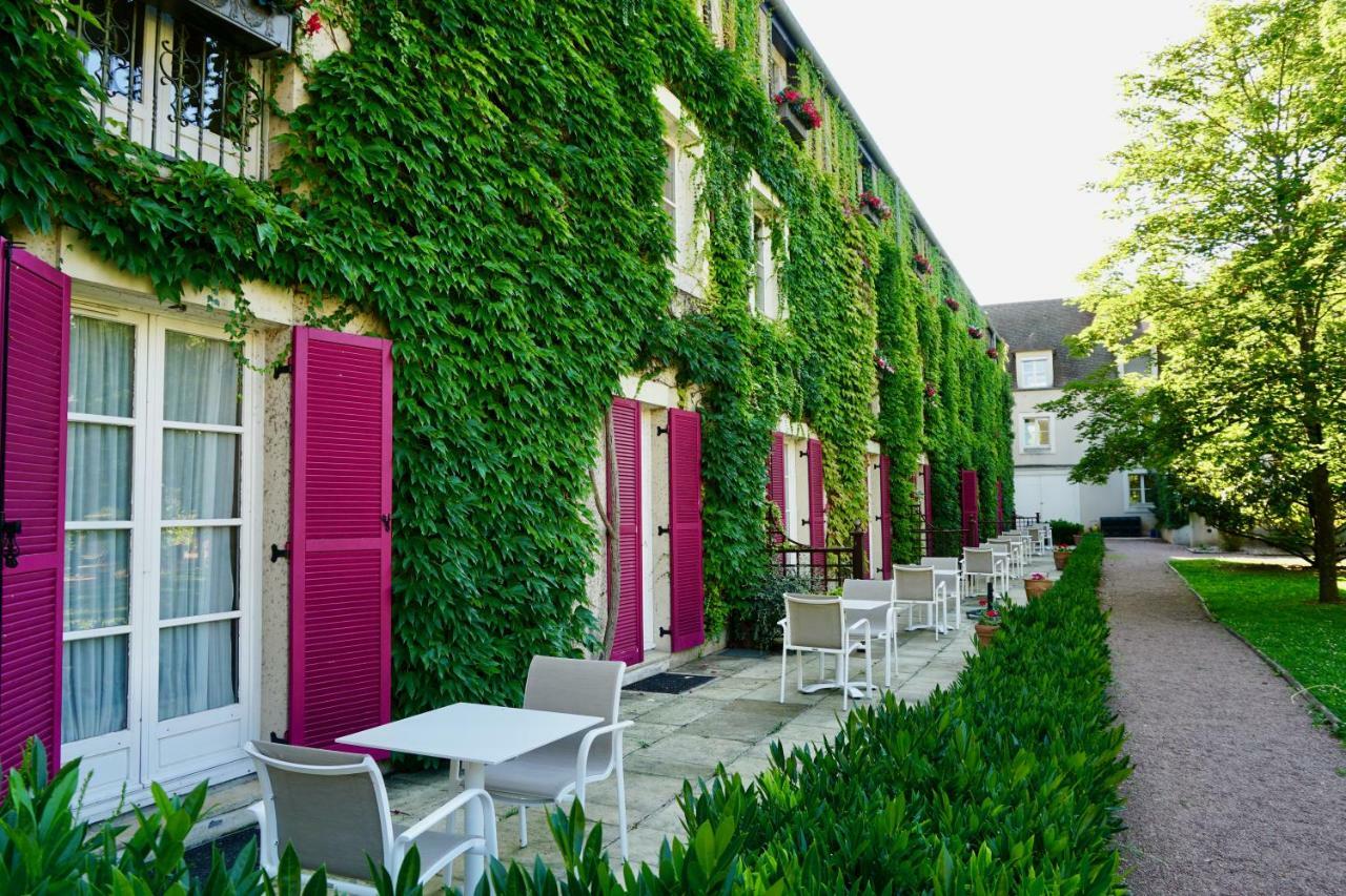Hotel Le Manoir De Gressy Esterno foto